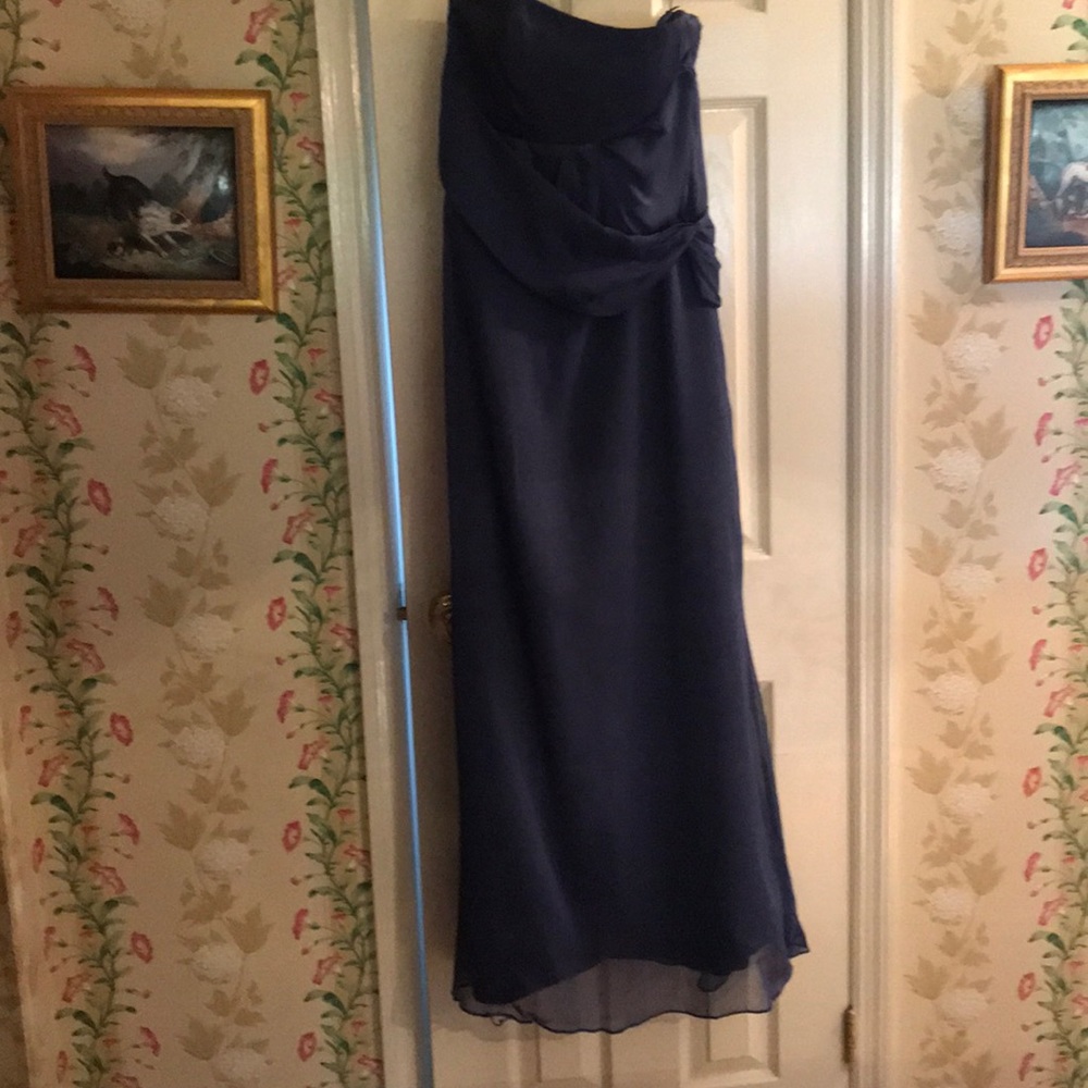 Elegant Jim Hjelm Occasions Strapless gown